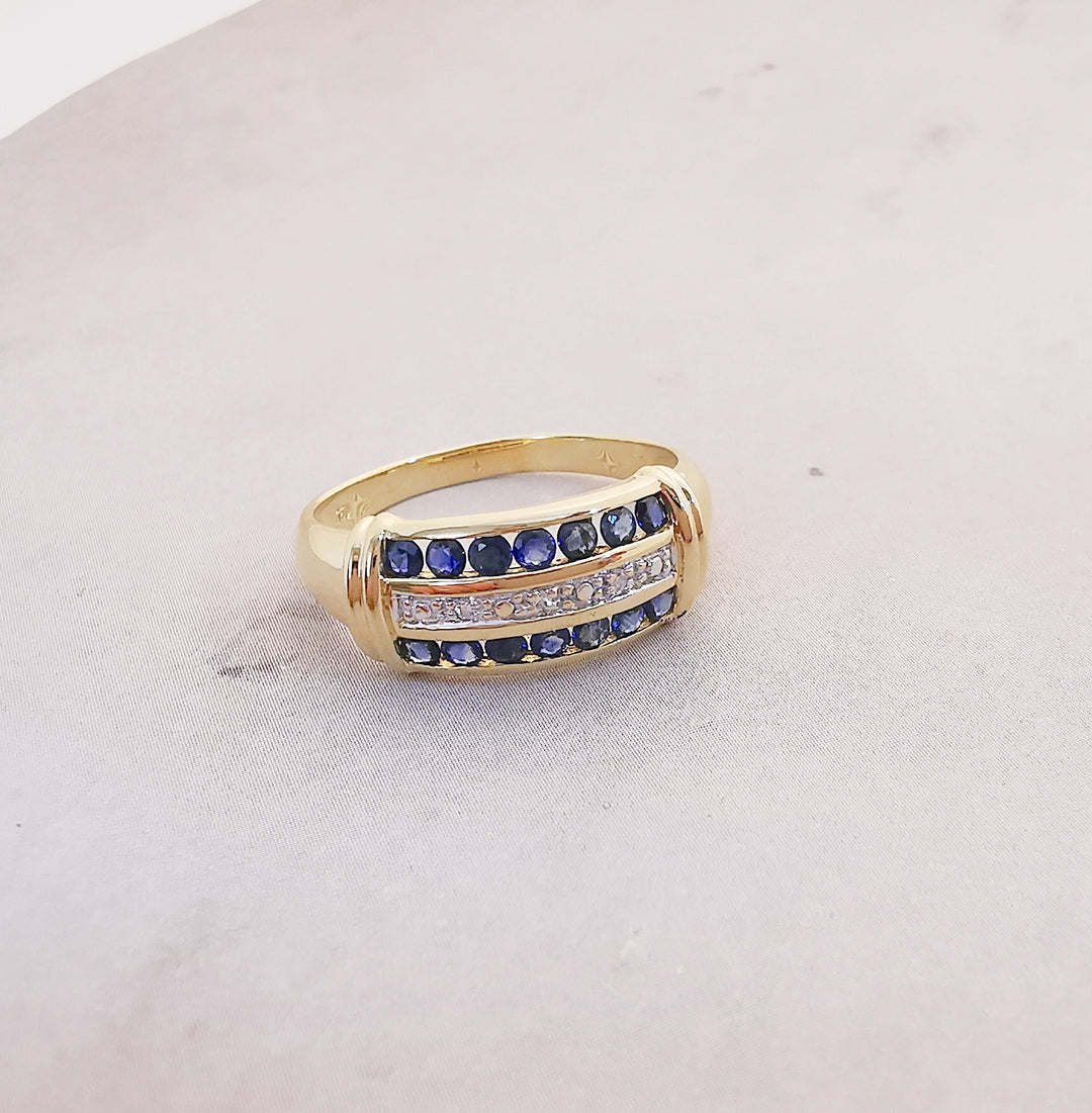 Bague Saphirs / Diamants / Or 18 K / (750°/°°) / 18 carats