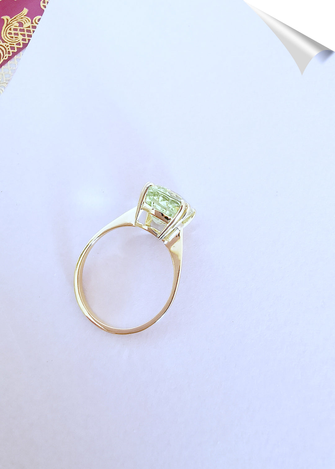 Bague NEUVE Béryl vert en Solitaire / Or Jaune 18 K / (750°/°°) / 18 carats