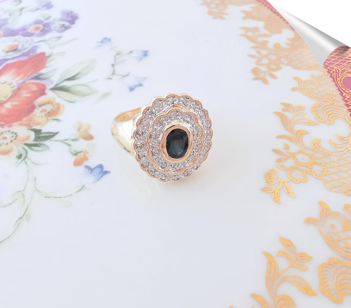 Bague Saphir / Diamants / Or 18 K / (750°/°°) / 18 carats