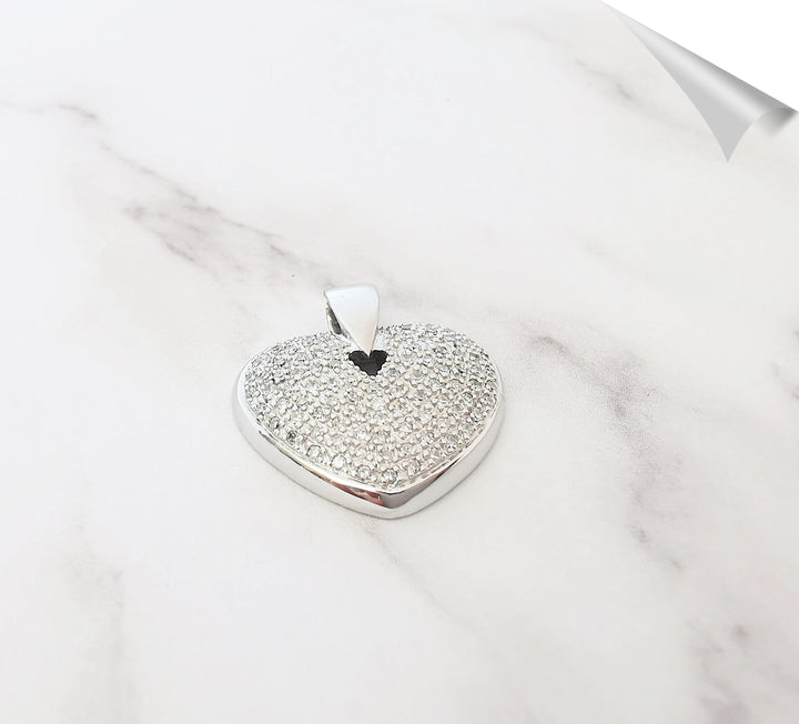 Pendentif Coeur / Diamants 1 carat / Monture Or Blanc 18 K / (750°/°°) / 18 carats