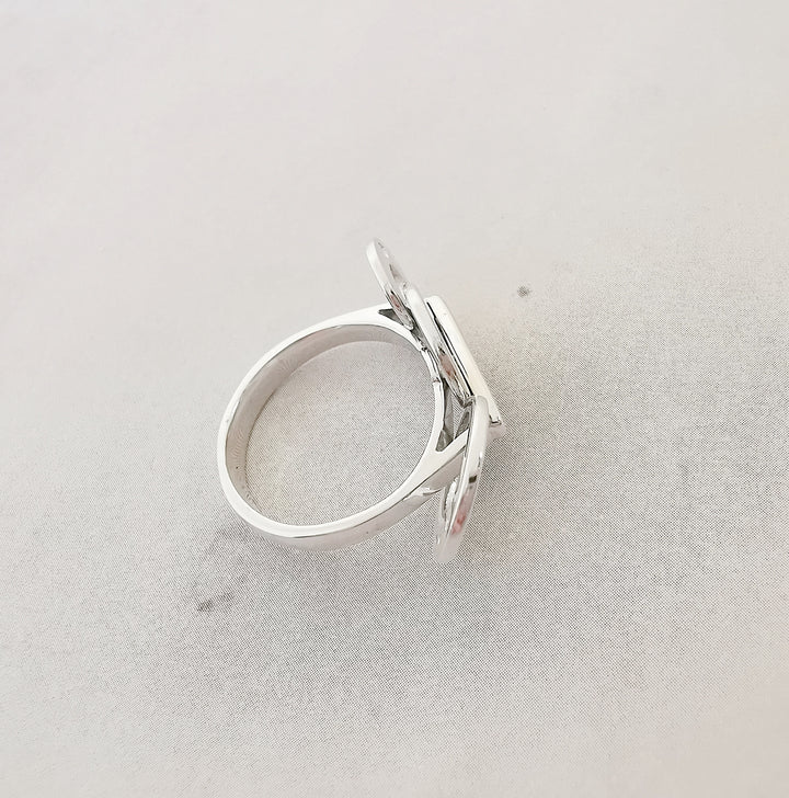 photo bague de seconde main or 18K et diamants