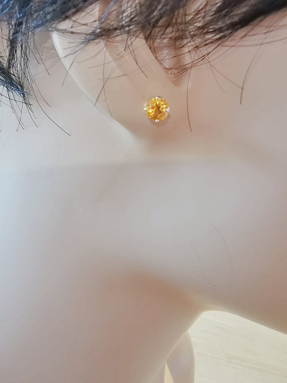  puces d'oreilles  en Or Jaune 18 K – Citrines rondes facettées